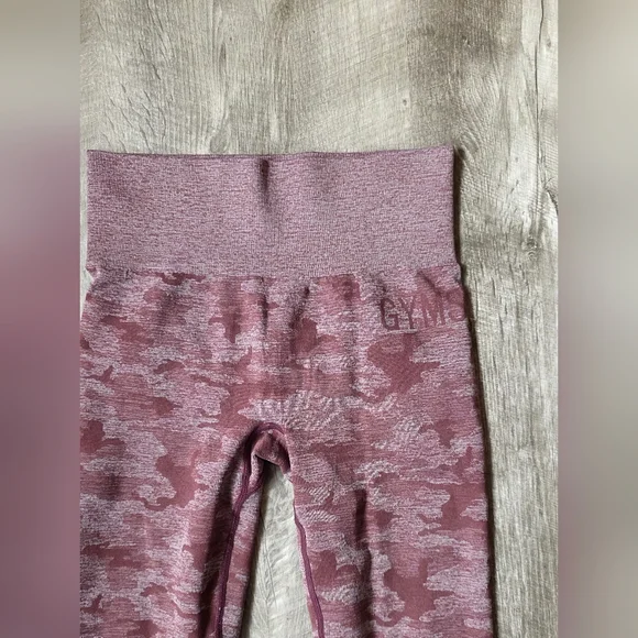 Gymshark Purple Camouflage Leggings - Picture 2 of 5
